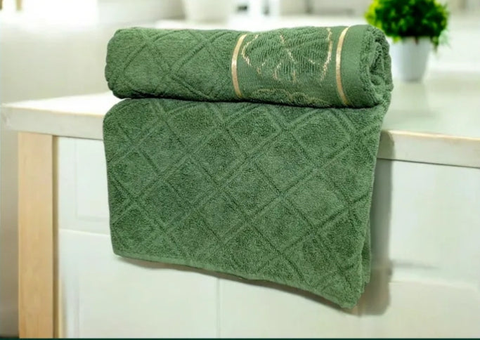 Premium Export Quality Cotton Towels – 2 Pcs Ultra Soft & Absorbent Set"