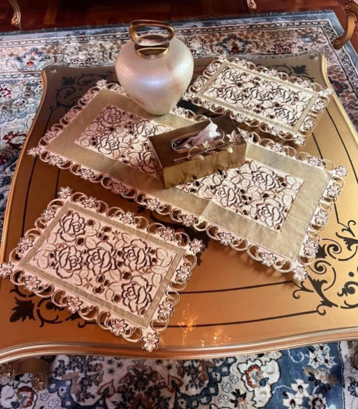 "Elegant 3-Piece China Table mat's Set with Fabric-Covered Base"
