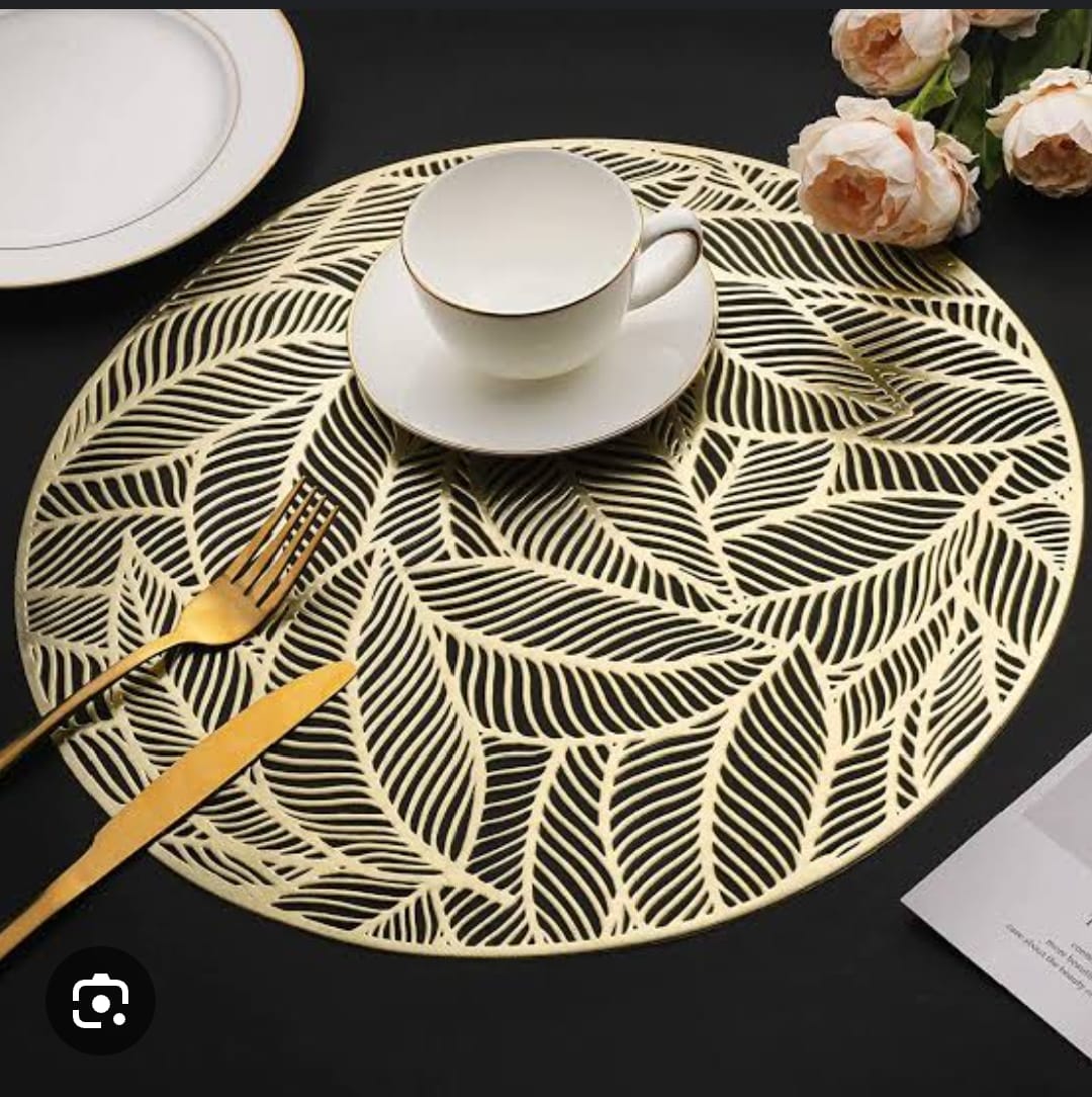 “CrystalShield Plastic Dining & side Table Mats – Waterproof & Easy Clean”
