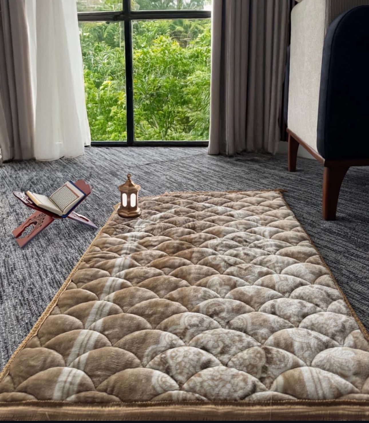 Premium Jaynamaz – Soft Velvet Prayer Comfort"